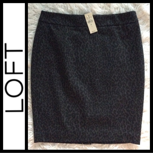 NWT Ann Taylor Loft Animal Print Ponte Pencil Skirt - Picture 2 of 4